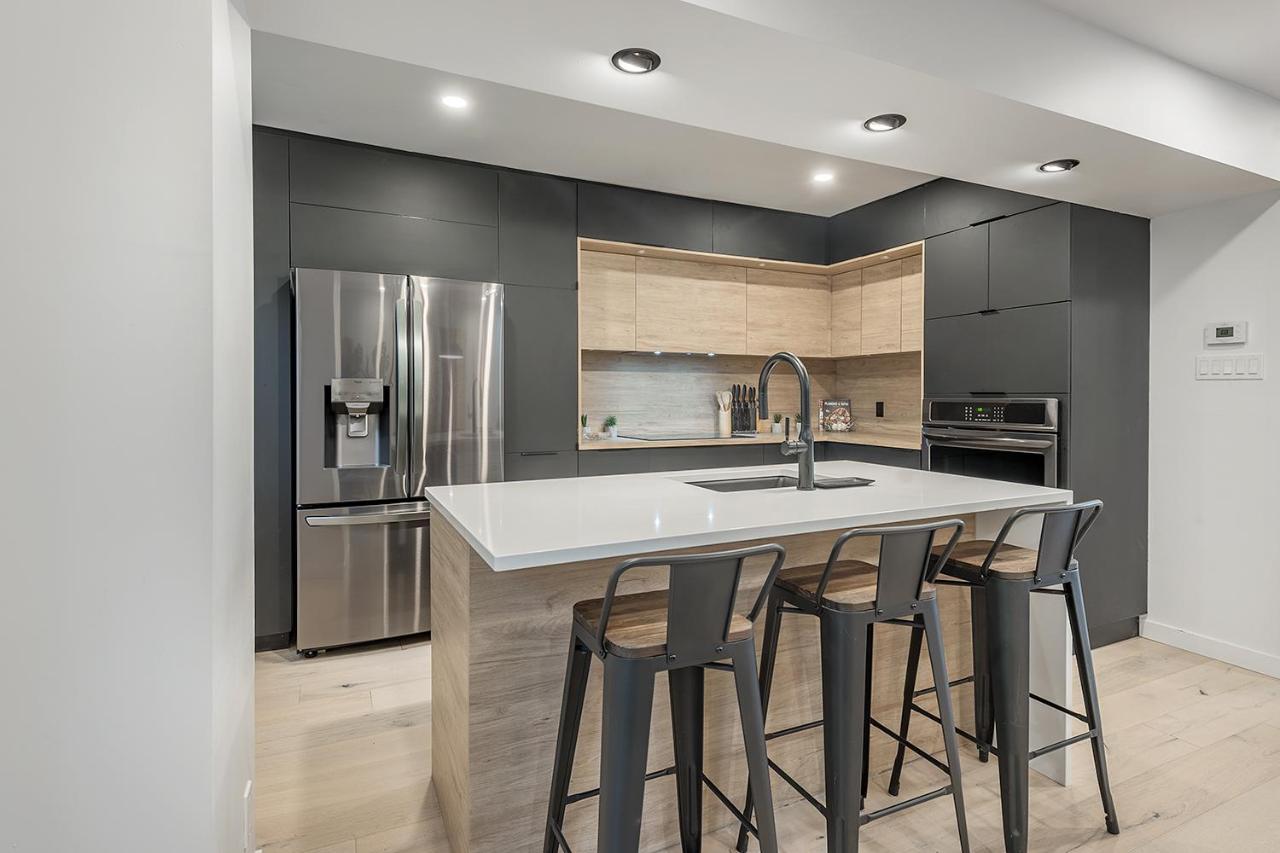 Free Parking Prime Location New Modern Condo Brossard Kültér fotó