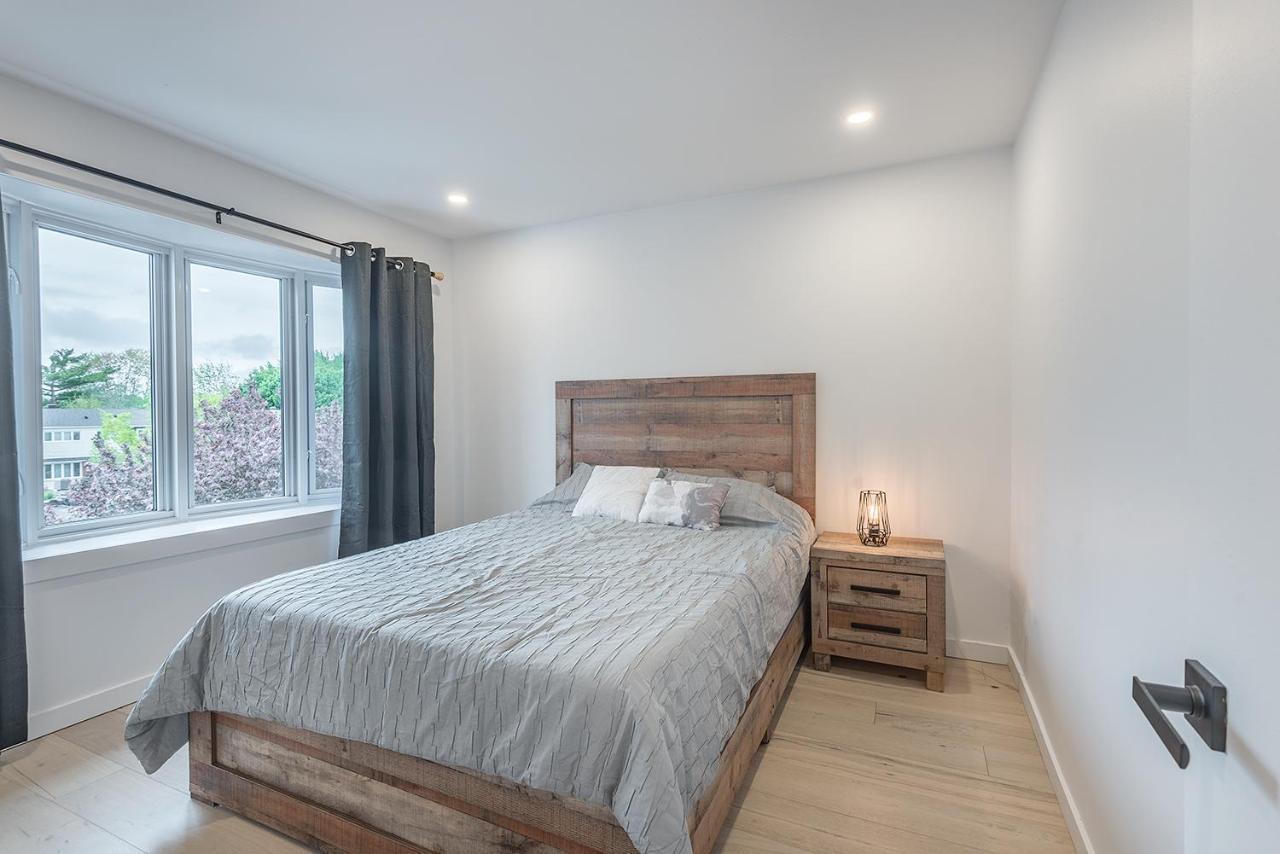 Free Parking Prime Location New Modern Condo Brossard Kültér fotó